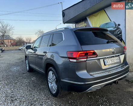 Серый Фольксваген Atlas, объемом двигателя 3.6 л и пробегом 143 тыс. км за 24300 $, фото 6 на Automoto.ua