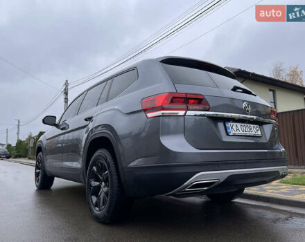 Серый Фольксваген Atlas, объемом двигателя 3.6 л и пробегом 74 тыс. км за 18999 $, фото 18 на Automoto.ua