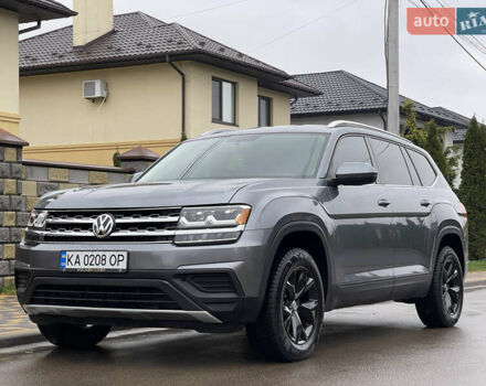 Серый Фольксваген Atlas, объемом двигателя 3.6 л и пробегом 74 тыс. км за 18999 $, фото 23 на Automoto.ua