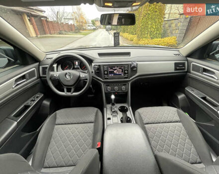 Серый Фольксваген Atlas, объемом двигателя 3.6 л и пробегом 74 тыс. км за 18999 $, фото 41 на Automoto.ua