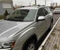 Сірий Фольксваген Atlas, об'ємом двигуна 3.6 л та пробігом 100 тис. км за 25000 $, фото 1 на Automoto.ua