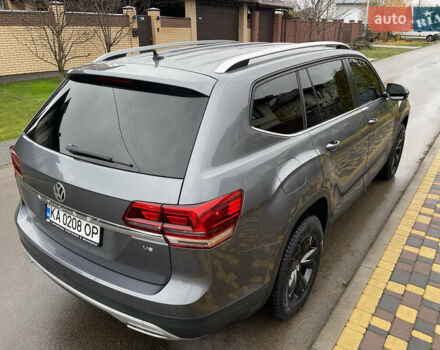 Серый Фольксваген Atlas, объемом двигателя 3.6 л и пробегом 74 тыс. км за 18999 $, фото 12 на Automoto.ua