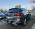 Серый Фольксваген Atlas, объемом двигателя 3.6 л и пробегом 143 тыс. км за 24300 $, фото 4 на Automoto.ua