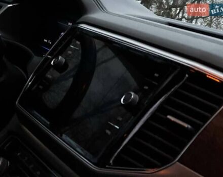 Серый Фольксваген Atlas, объемом двигателя 3.6 л и пробегом 145 тыс. км за 20500 $, фото 38 на Automoto.ua