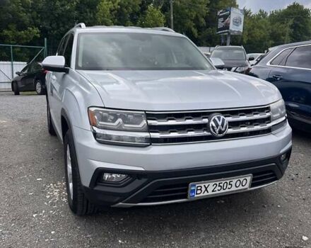 Серый Фольксваген Atlas, объемом двигателя 3.6 л и пробегом 90 тыс. км за 22500 $, фото 1 на Automoto.ua