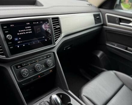 Серый Фольксваген Atlas, объемом двигателя 3.6 л и пробегом 176 тыс. км за 22500 $, фото 10 на Automoto.ua