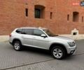 Серый Фольксваген Atlas, объемом двигателя 3.6 л и пробегом 176 тыс. км за 22500 $, фото 7 на Automoto.ua