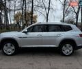 Серый Фольксваген Atlas, объемом двигателя 3.6 л и пробегом 145 тыс. км за 20500 $, фото 21 на Automoto.ua