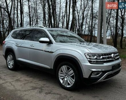 Серый Фольксваген Atlas, объемом двигателя 3.6 л и пробегом 145 тыс. км за 20500 $, фото 8 на Automoto.ua