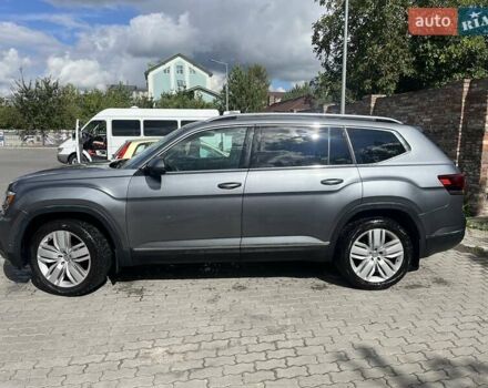 Сірий Фольксваген Atlas, об'ємом двигуна 3.6 л та пробігом 143 тис. км за 22500 $, фото 12 на Automoto.ua