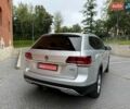 Серый Фольксваген Atlas, объемом двигателя 3.6 л и пробегом 176 тыс. км за 22500 $, фото 6 на Automoto.ua