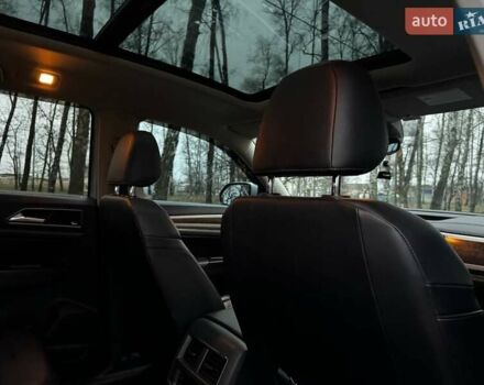 Серый Фольксваген Atlas, объемом двигателя 3.6 л и пробегом 145 тыс. км за 20500 $, фото 40 на Automoto.ua