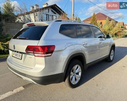 Серый Фольксваген Atlas, объемом двигателя 1.98 л и пробегом 132 тыс. км за 18100 $, фото 5 на Automoto.ua