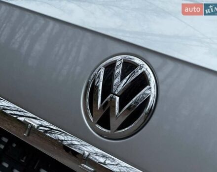 Серый Фольксваген Atlas, объемом двигателя 3.6 л и пробегом 145 тыс. км за 20500 $, фото 15 на Automoto.ua