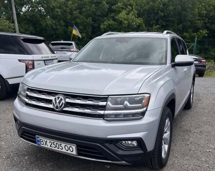 Серый Фольксваген Atlas, объемом двигателя 3.6 л и пробегом 90 тыс. км за 22500 $, фото 3 на Automoto.ua