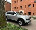 Серый Фольксваген Atlas, объемом двигателя 3.6 л и пробегом 176 тыс. км за 22500 $, фото 2 на Automoto.ua