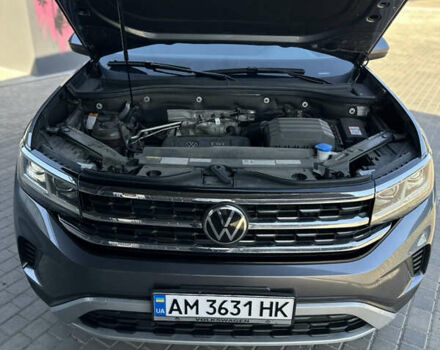 Серый Фольксваген Atlas, объемом двигателя 1.98 л и пробегом 36 тыс. км за 25900 $, фото 23 на Automoto.ua