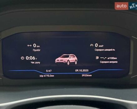Серый Фольксваген Atlas, объемом двигателя 3.6 л и пробегом 59 тыс. км за 25700 $, фото 17 на Automoto.ua