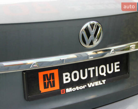 Серый Фольксваген Atlas, объемом двигателя 2 л и пробегом 128 тыс. км за 18500 $, фото 45 на Automoto.ua