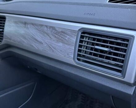 Серый Фольксваген Atlas, объемом двигателя 1.98 л и пробегом 95 тыс. км за 25300 $, фото 12 на Automoto.ua