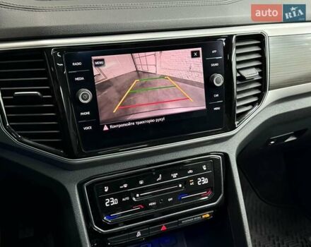 Серый Фольксваген Atlas, объемом двигателя 3.6 л и пробегом 59 тыс. км за 25700 $, фото 23 на Automoto.ua