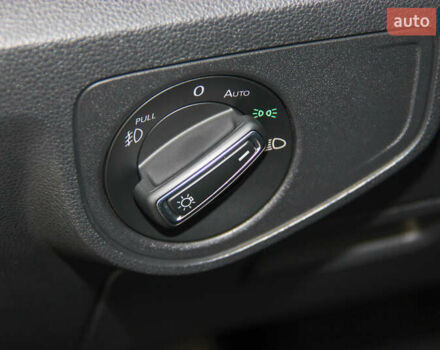 Серый Фольксваген Atlas, объемом двигателя 2 л и пробегом 128 тыс. км за 18500 $, фото 23 на Automoto.ua