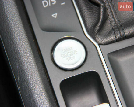 Серый Фольксваген Atlas, объемом двигателя 2 л и пробегом 128 тыс. км за 18500 $, фото 29 на Automoto.ua