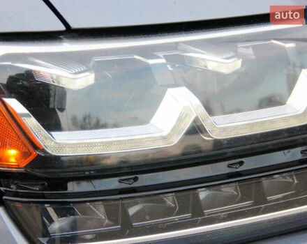 Серый Фольксваген Atlas, объемом двигателя 2 л и пробегом 128 тыс. км за 18500 $, фото 16 на Automoto.ua