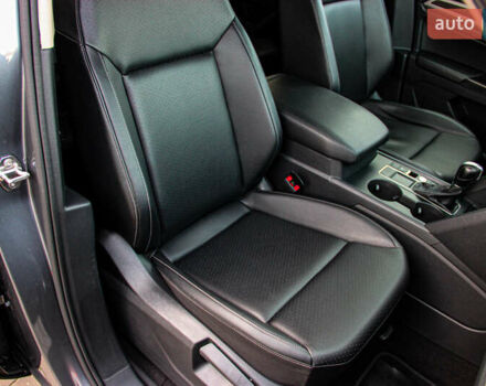 Серый Фольксваген Atlas, объемом двигателя 2 л и пробегом 128 тыс. км за 18500 $, фото 34 на Automoto.ua