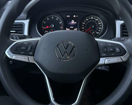 Серый Фольксваген Atlas, объемом двигателя 1.98 л и пробегом 36 тыс. км за 25900 $, фото 17 на Automoto.ua