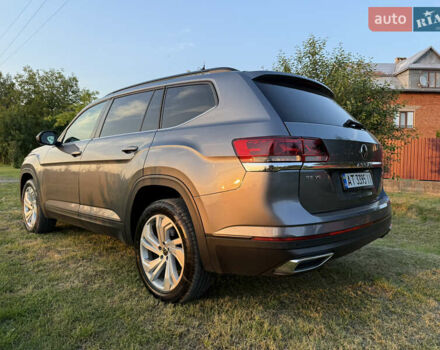 Сірий Фольксваген Atlas, об'ємом двигуна 3.6 л та пробігом 101 тис. км за 25900 $, фото 10 на Automoto.ua