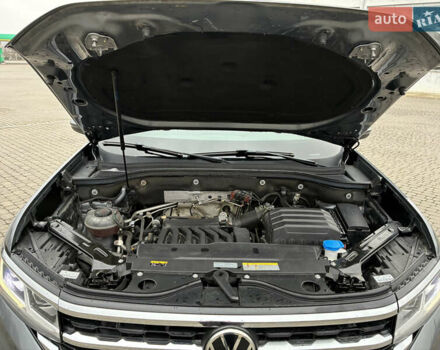 Сірий Фольксваген Atlas, об'ємом двигуна 3.6 л та пробігом 104 тис. км за 23300 $, фото 41 на Automoto.ua