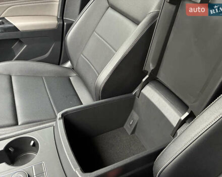 Сірий Фольксваген Atlas, об'ємом двигуна 3.6 л та пробігом 104 тис. км за 23300 $, фото 35 на Automoto.ua