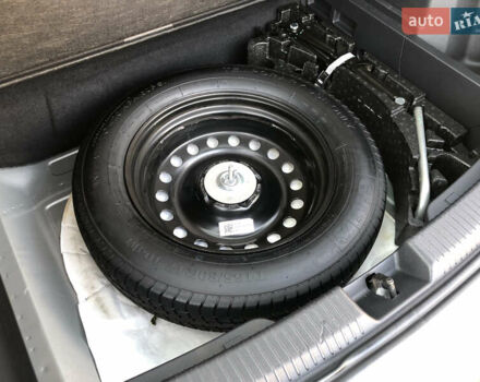 Сірий Фольксваген Atlas, об'ємом двигуна 3.6 л та пробігом 98 тис. км за 32500 $, фото 14 на Automoto.ua