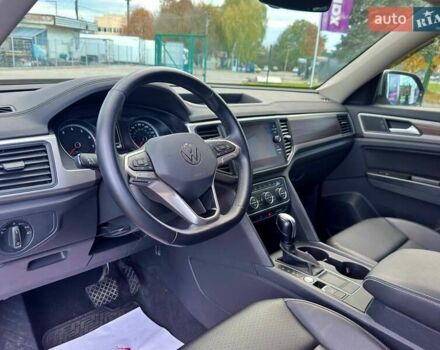 Сірий Фольксваген Atlas, об'ємом двигуна 1.98 л та пробігом 6 тис. км за 26700 $, фото 13 на Automoto.ua