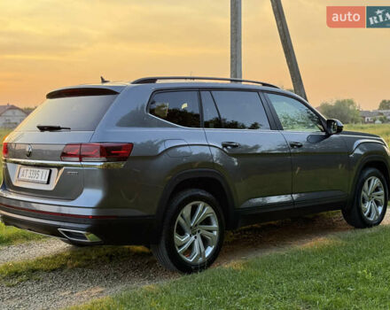 Сірий Фольксваген Atlas, об'ємом двигуна 3.6 л та пробігом 101 тис. км за 25900 $, фото 8 на Automoto.ua