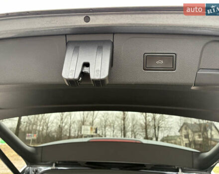 Сірий Фольксваген Atlas, об'ємом двигуна 3.6 л та пробігом 104 тис. км за 23300 $, фото 25 на Automoto.ua