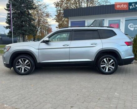 Сірий Фольксваген Atlas, об'ємом двигуна 1.98 л та пробігом 6 тис. км за 26700 $, фото 4 на Automoto.ua
