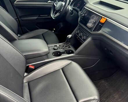 Серый Фольксваген Atlas, объемом двигателя 3.6 л и пробегом 66 тыс. км за 32000 $, фото 8 на Automoto.ua