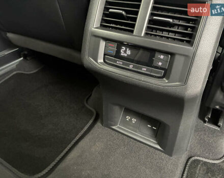 Сірий Фольксваген Atlas, об'ємом двигуна 3.6 л та пробігом 104 тис. км за 23300 $, фото 19 на Automoto.ua