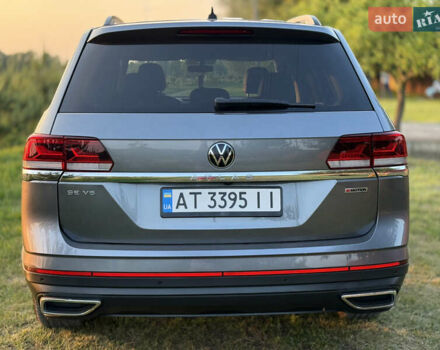 Сірий Фольксваген Atlas, об'ємом двигуна 3.6 л та пробігом 101 тис. км за 25900 $, фото 16 на Automoto.ua