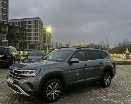 Сірий Фольксваген Atlas, об'ємом двигуна 2 л та пробігом 101 тис. км за 32000 $, фото 2 на Automoto.ua