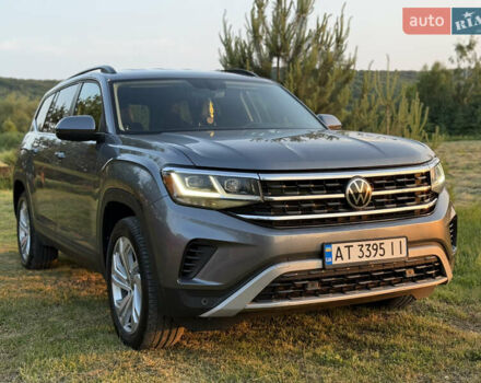 Сірий Фольксваген Atlas, об'ємом двигуна 3.6 л та пробігом 101 тис. км за 25900 $, фото 13 на Automoto.ua