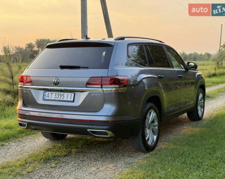 Сірий Фольксваген Atlas, об'ємом двигуна 3.6 л та пробігом 101 тис. км за 25900 $, фото 7 на Automoto.ua
