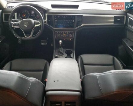 Серый Фольксваген Atlas, объемом двигателя 3.6 л и пробегом 60 тыс. км за 15100 $, фото 6 на Automoto.ua