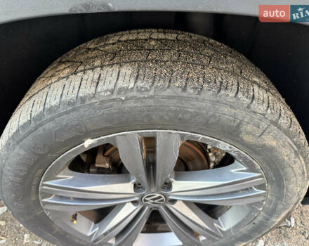 Серый Фольксваген Atlas, объемом двигателя 3.6 л и пробегом 62 тыс. км за 19800 $, фото 20 на Automoto.ua