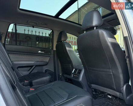 Серый Фольксваген Atlas, объемом двигателя 3.6 л и пробегом 59 тыс. км за 32999 $, фото 56 на Automoto.ua