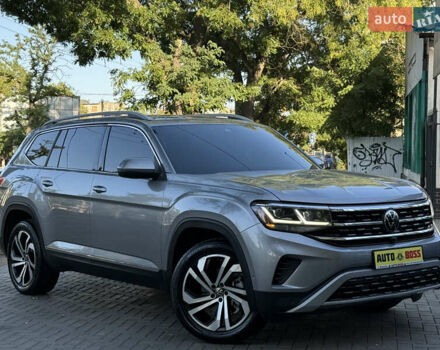 Серый Фольксваген Atlas, объемом двигателя 3.6 л и пробегом 59 тыс. км за 32999 $, фото 5 на Automoto.ua