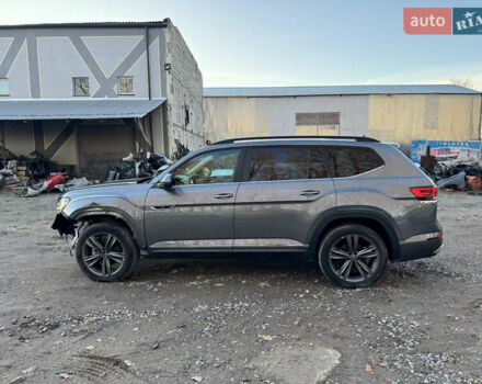 Серый Фольксваген Atlas, объемом двигателя 3.6 л и пробегом 62 тыс. км за 19800 $, фото 13 на Automoto.ua