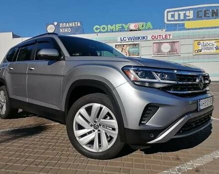 Сірий Фольксваген Atlas, об'ємом двигуна 3.6 л та пробігом 37 тис. км за 32777 $, фото 2 на Automoto.ua